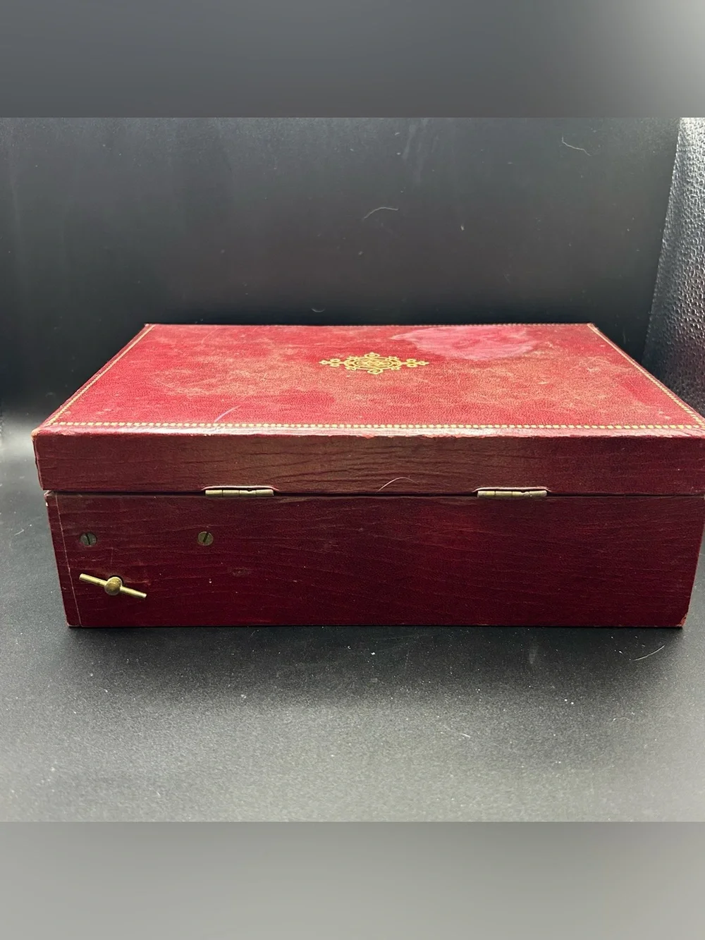 Vintage Mele/Thorens Burgundy & Gold Leatherette Jewelry Music Box. Tested Works